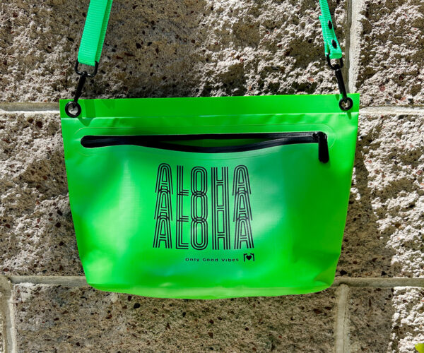 Green Waterproof Pouch with Splash-Proof Zipper - Image 5