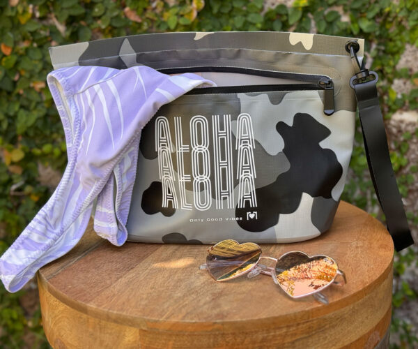 sun yearround camo pouch white aloha sun glasses