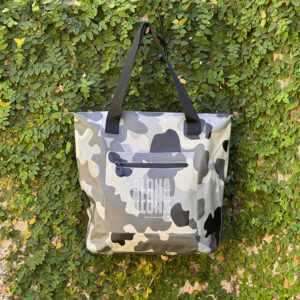 sun yearround camo tote white aloha front