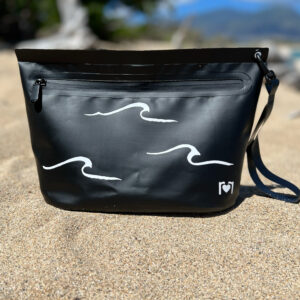Wave Waterproof Pouch with Splash-Proof Zipper - Black
