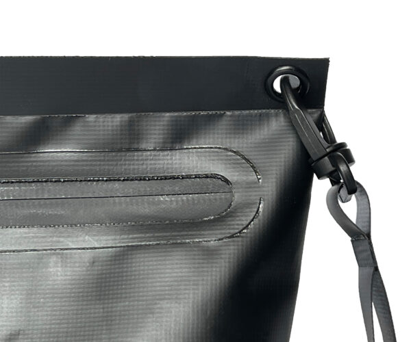 Wave Waterproof Pouch with Splash-Proof Zipper - Black - Image 5